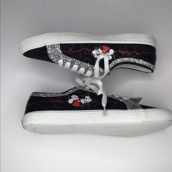 Bradford Exchange Disney Mickey Mouse And Minnie Mouse Shoes With Glitter Trim. - Picture 8 of 11